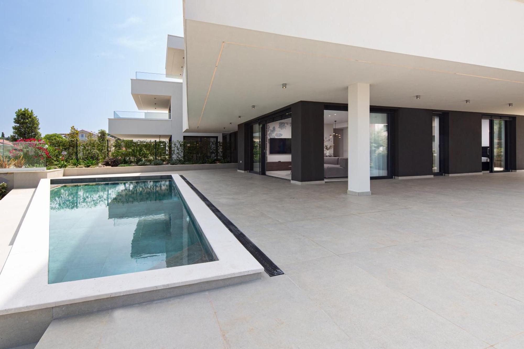 Hadrie Luxury Resort And Villas Azimut Malinska Exterior photo
